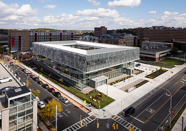 Syracuse University, National Veterans Resource Center 